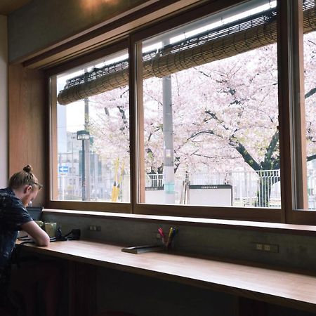 Hostel Mitsuwaya Осака Экстерьер фото